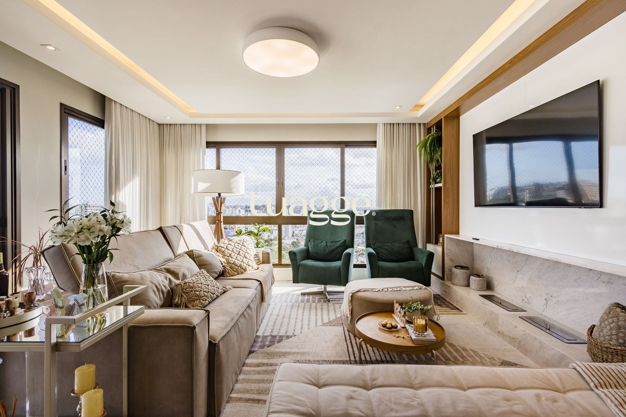 Apartamento à venda com 3 quartos, 123m² - Foto 3