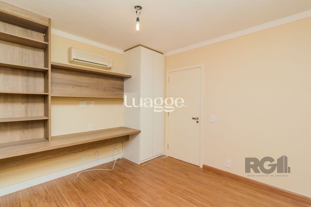 Apartamento à venda com 3 quartos, 198m² - Foto 10
