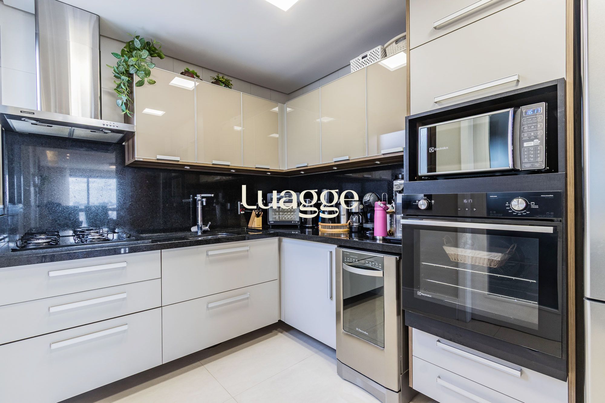 Apartamento à venda com 3 quartos, 123m² - Foto 15