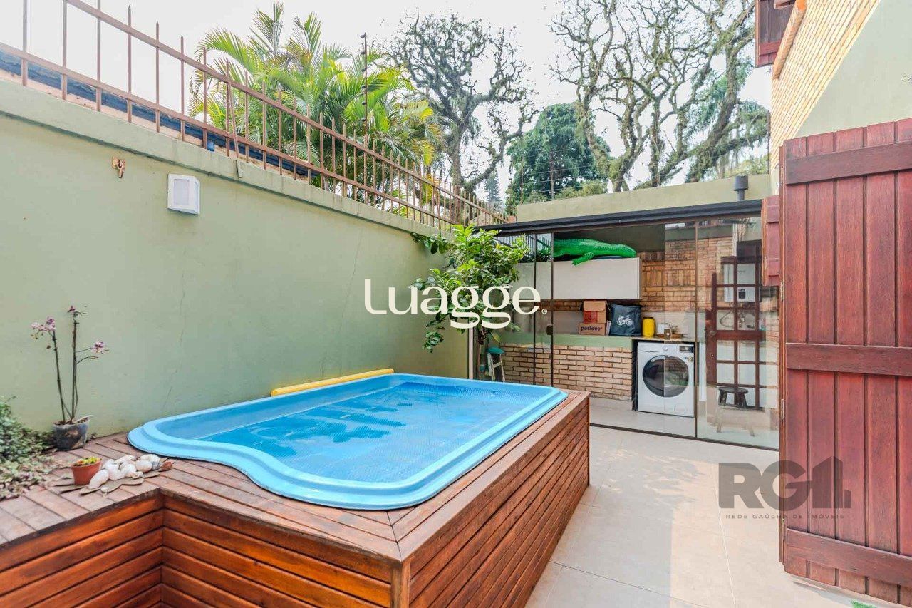 Casa de Condomínio à venda com 3 quartos, 219m² - Foto 13