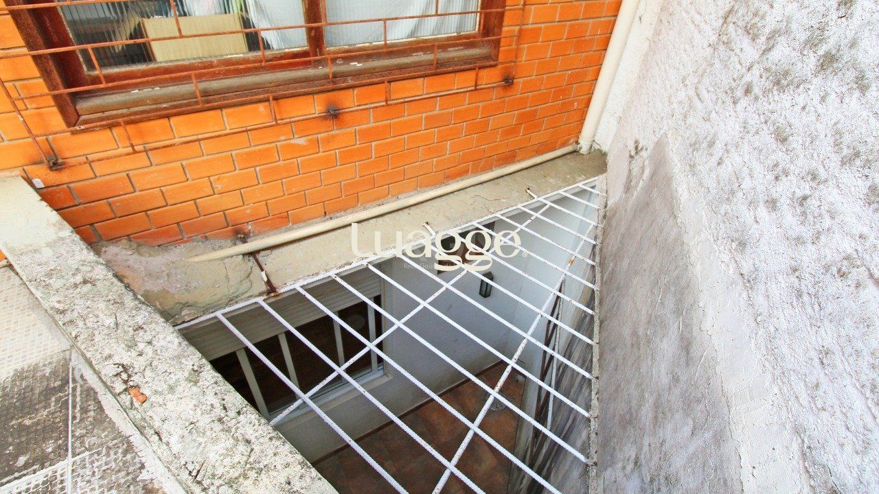 Casa à venda com 4 quartos, 155m² - Foto 26