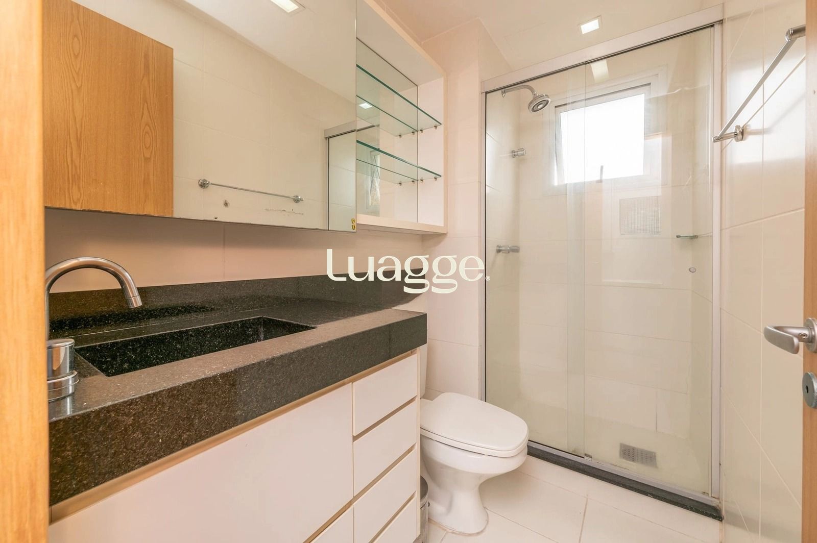Apartamento - 82.28m², 2 dormitórios, 1 suíte, 2 vagas - Jardim Lindóia