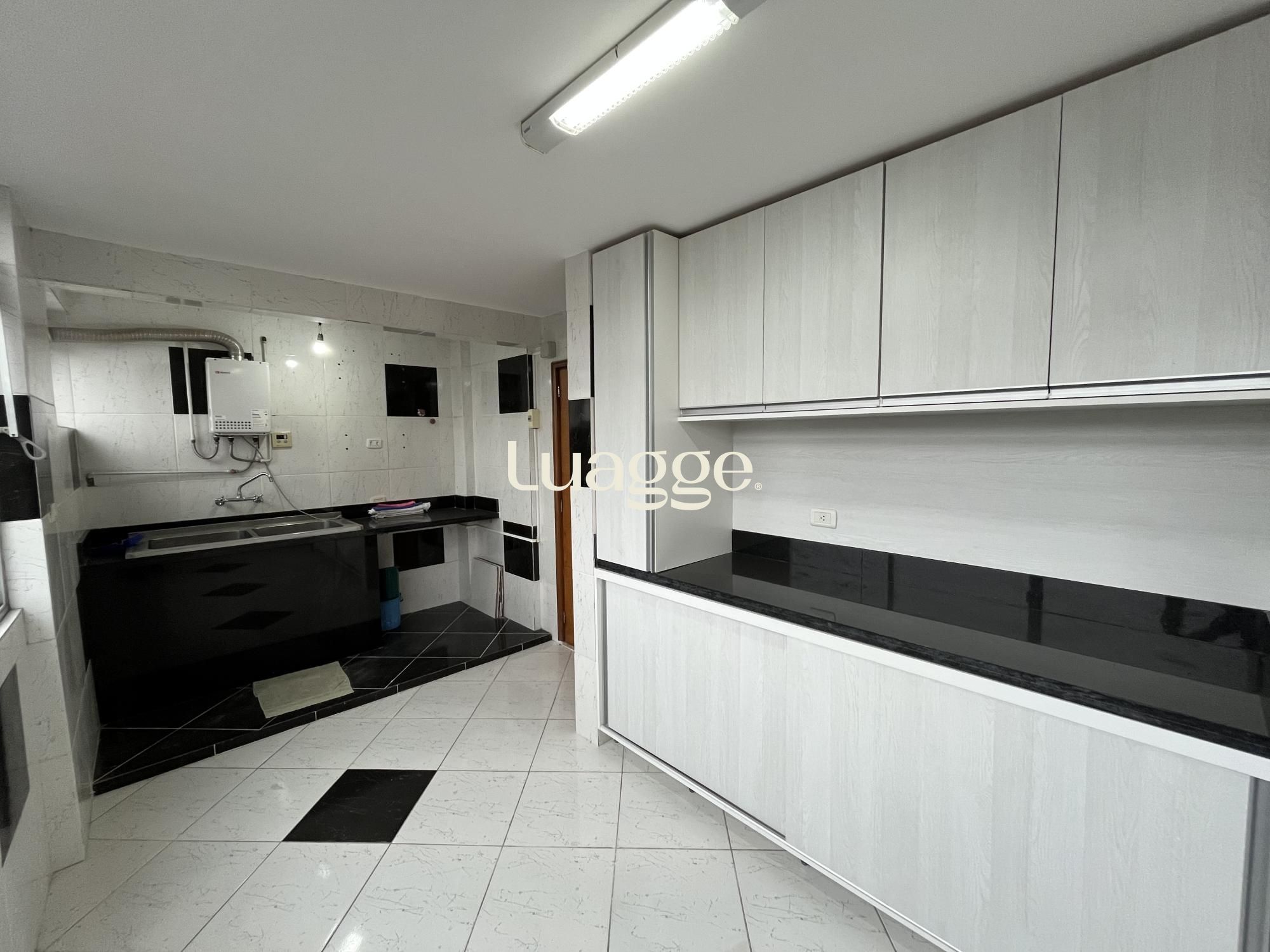 Apartamento à venda com 3 quartos, 249m² - Foto 40