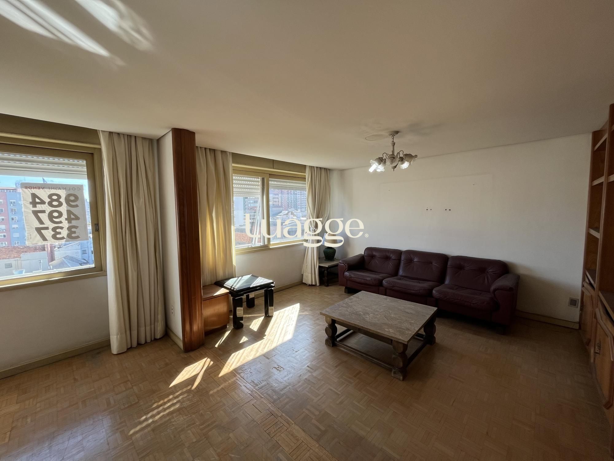 Apartamento à venda com 3 quartos, 228m² - Foto 7