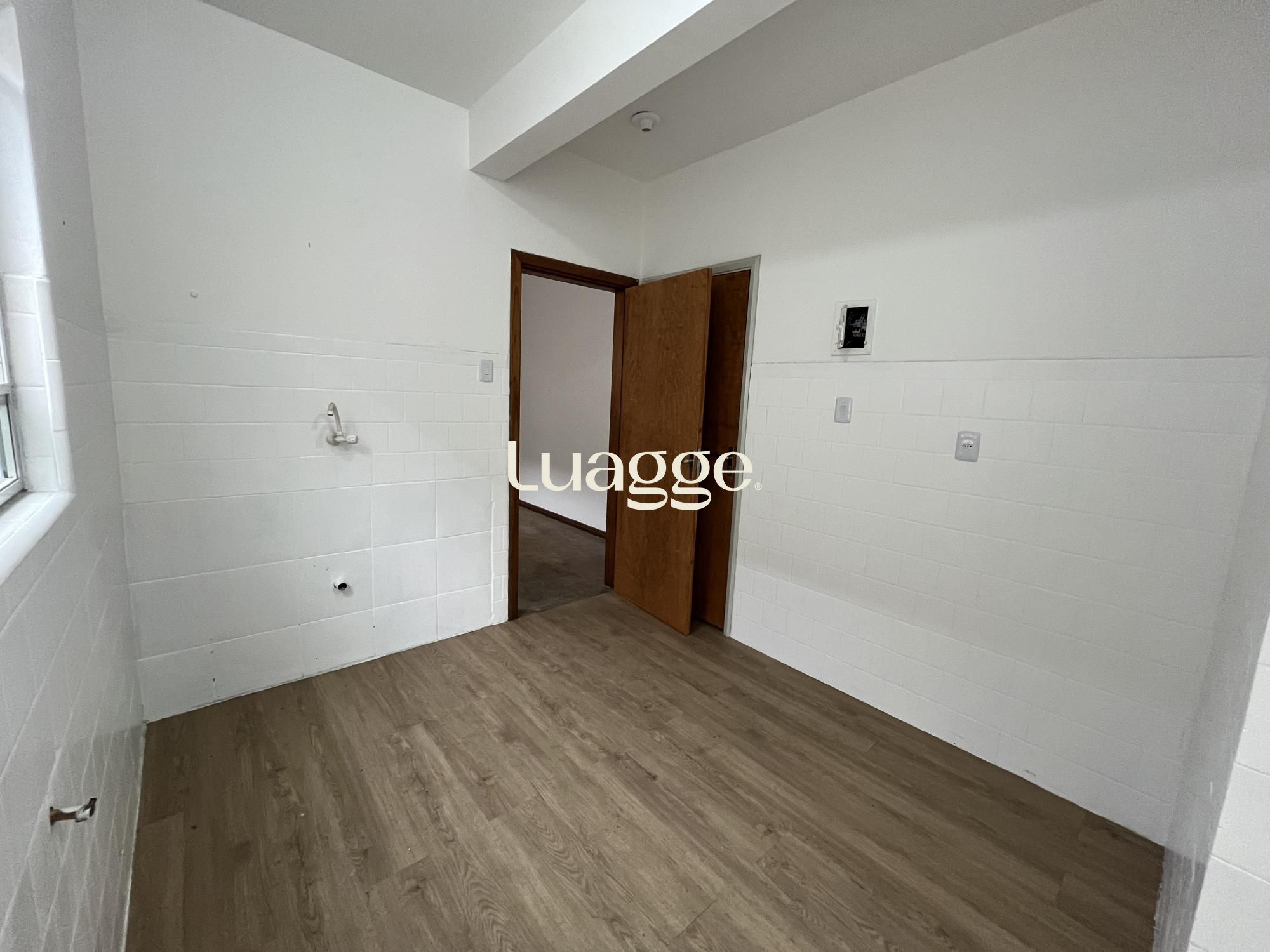 Apartamento à venda com 2 quartos, 67m² - Foto 5