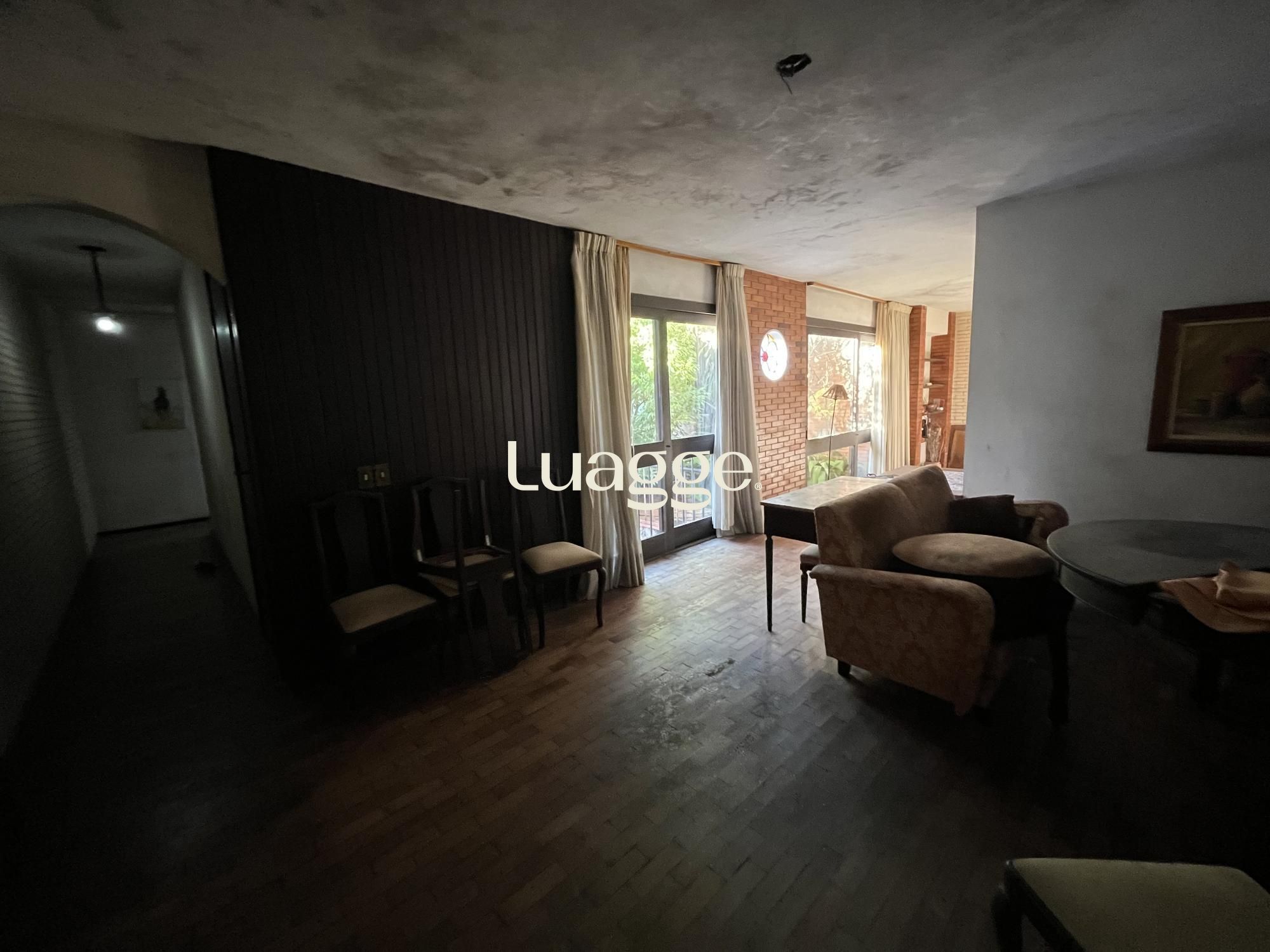 Casa à venda com 3 quartos, 255m² - Foto 8