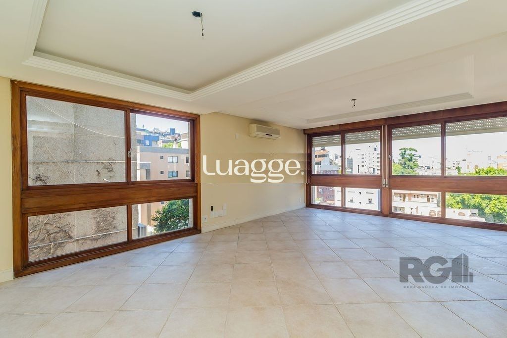 Apartamento à venda com 3 quartos, 198m² - Foto 1