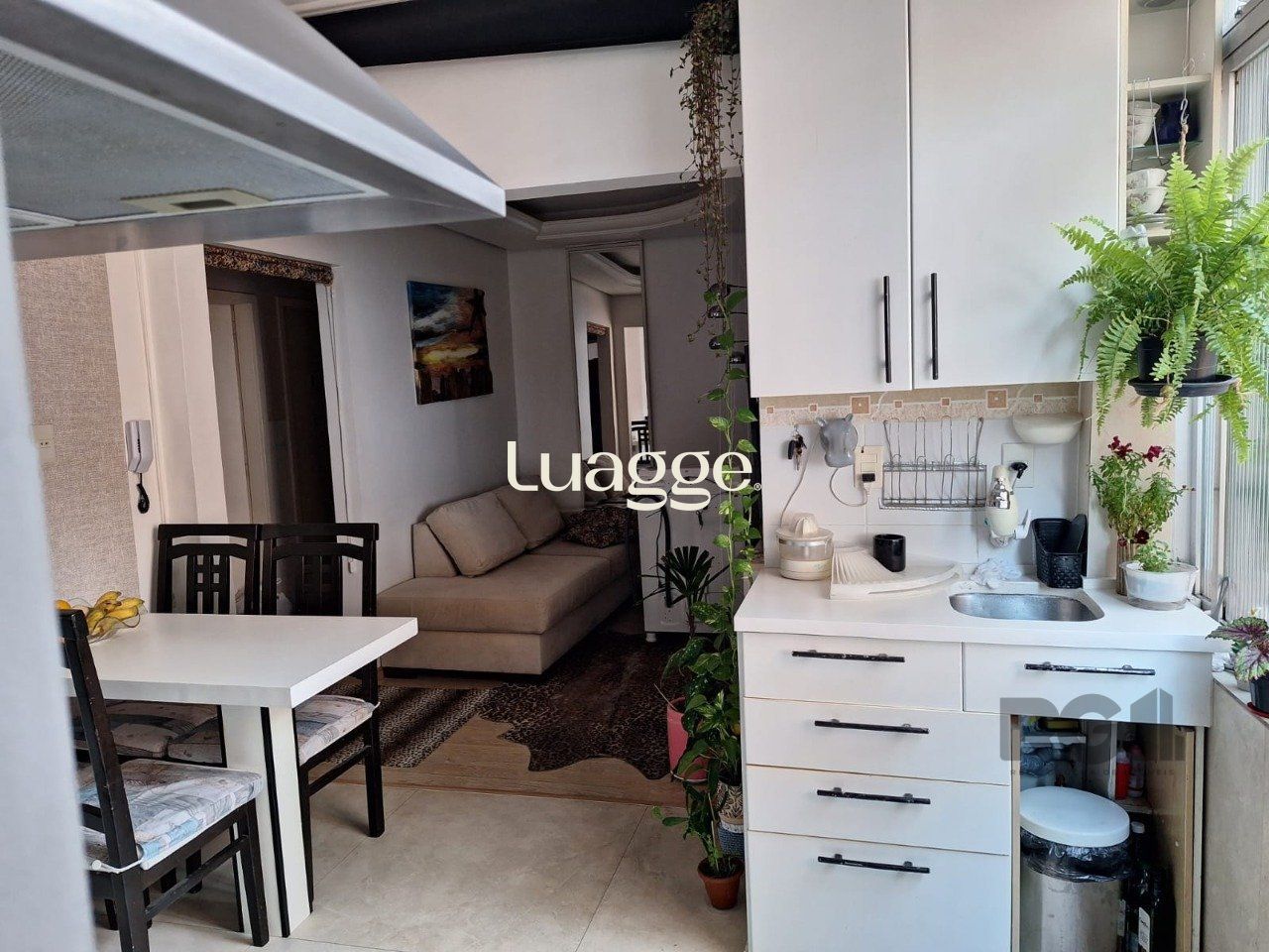 Apartamento à venda com 4 quartos, 85m² - Foto 3