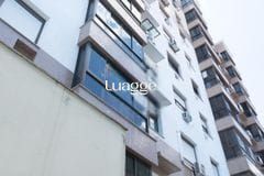 Apartamento de 2 quartos, suíte e 1 vaga de garagem no bairro Santana em POA/RS