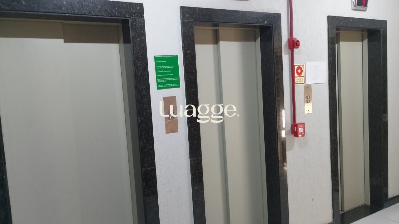Conjunto Comercial-Sala à venda com 1 quarto, 39m² - Foto 4