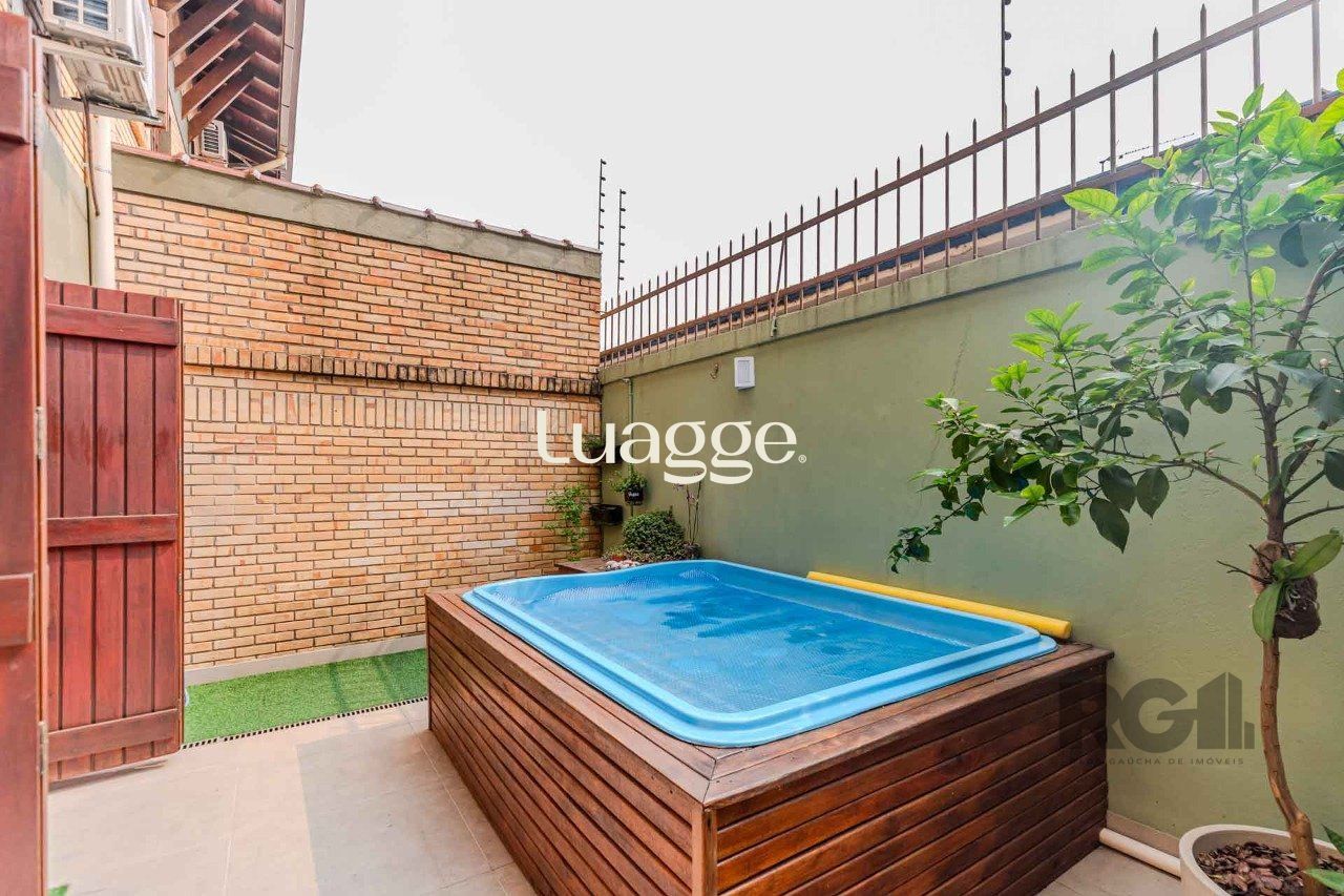 Casa de Condomínio à venda com 3 quartos, 219m² - Foto 15