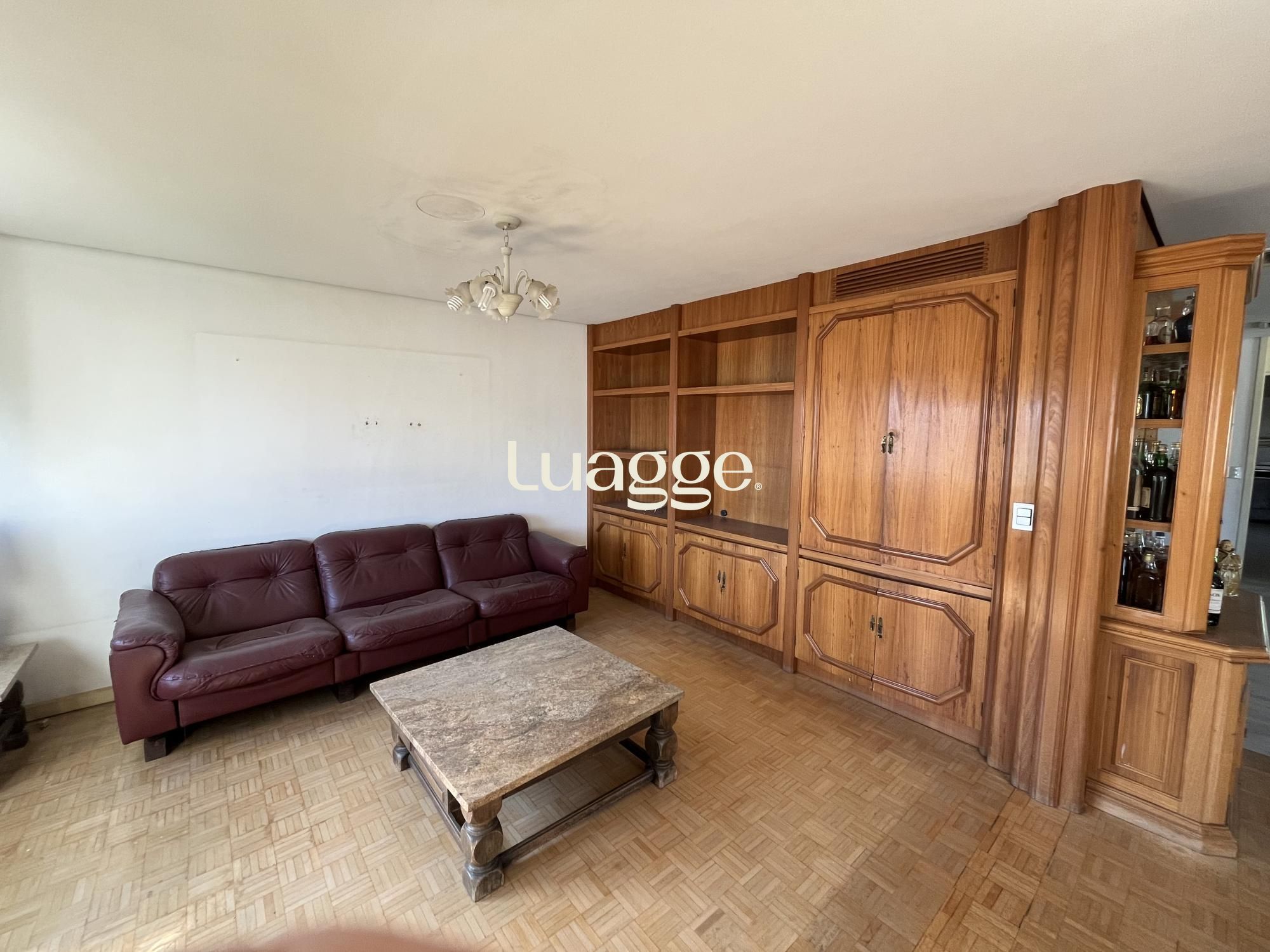 Apartamento à venda com 3 quartos, 228m² - Foto 6