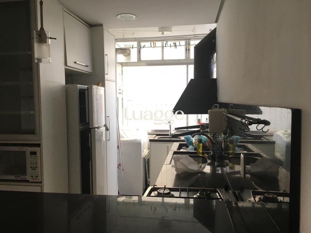 Apartamento à venda com 1 quarto, 49m² - Foto 4