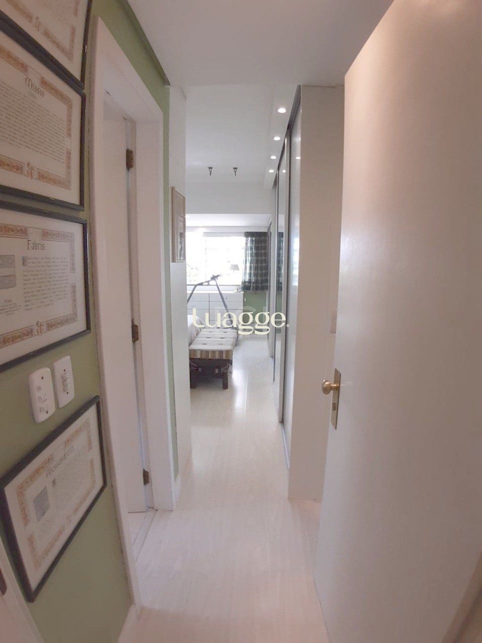Apartamento à venda com 3 quartos, 122m² - Foto 12