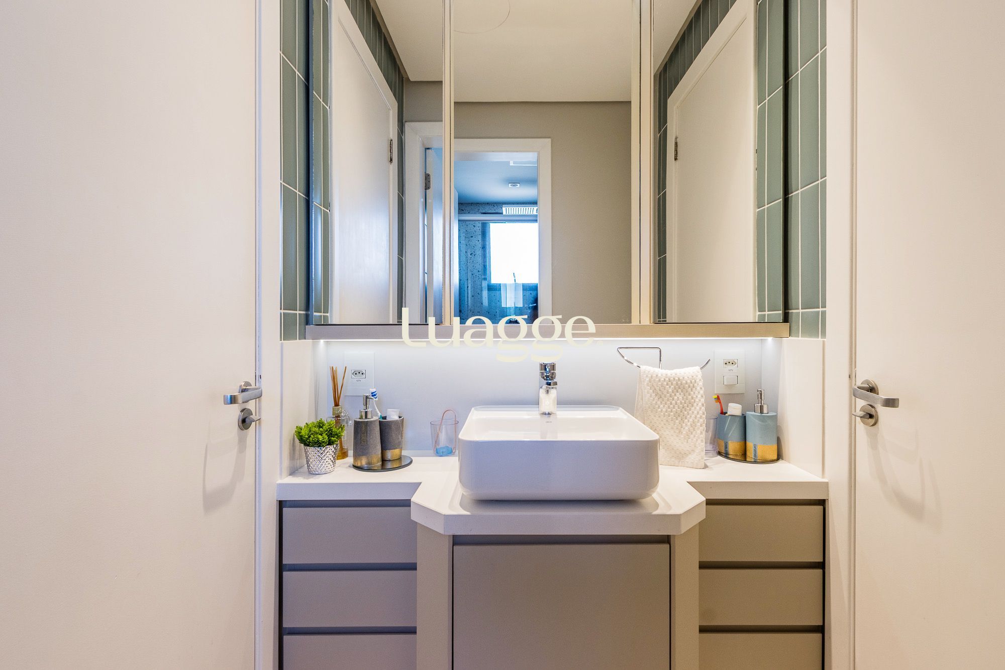 Apartamento à venda com 3 quartos, 123m² - Foto 34