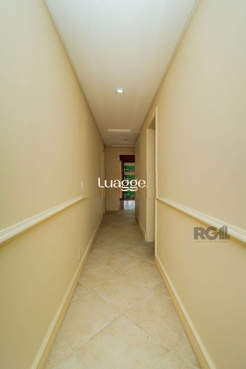 Apartamento à venda com 3 quartos, 198m² - Foto 8