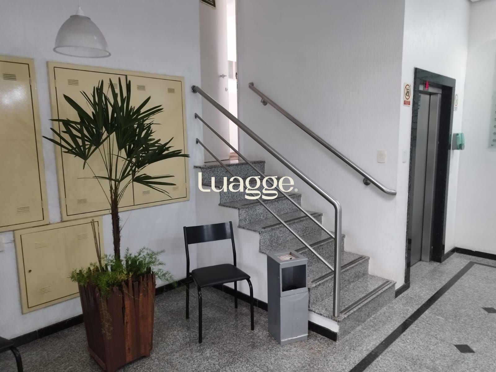 Sala Comercial, 1 sala, à venda, 29 m², Menino Deus - Porto Alegre — foto 4