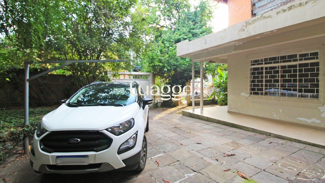 Casa à venda com 4 quartos, 155m² - Foto 4