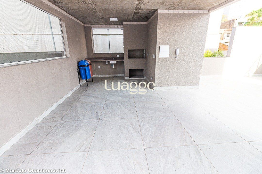 Apartamento à venda com 2 quartos, 71m² - Foto 33
