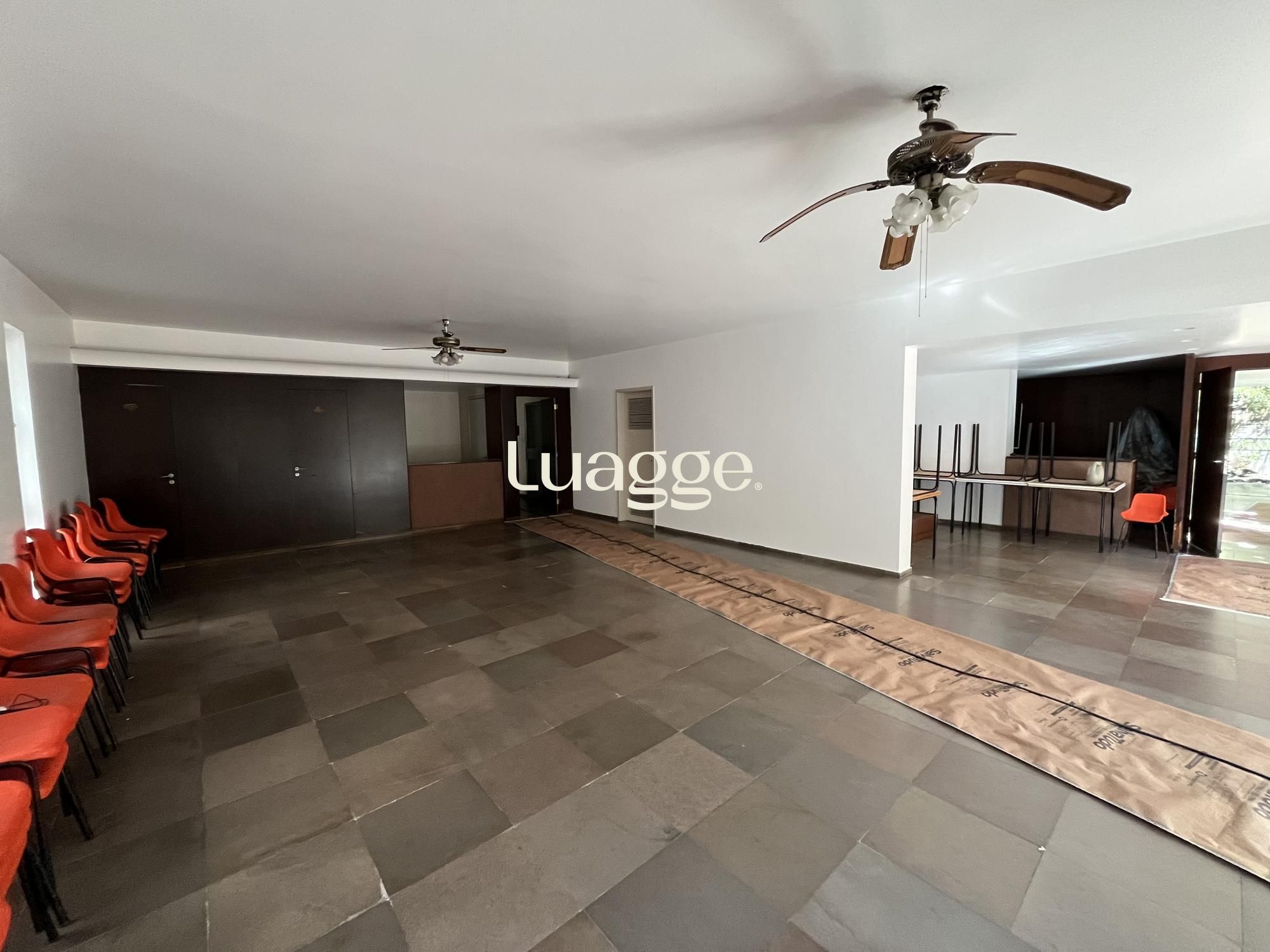 Apartamento à venda com 3 quartos, 228m² - Foto 26