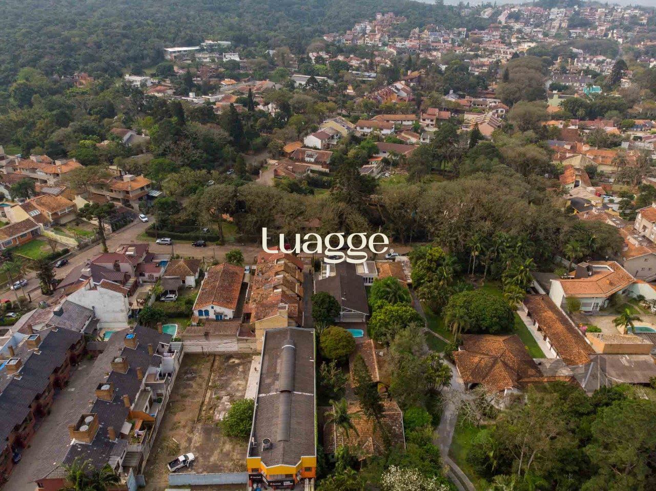 Casa de Condomínio à venda com 3 quartos, 219m² - Foto 43