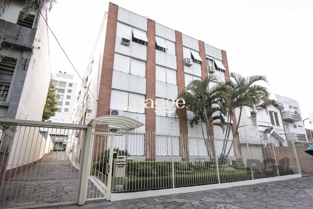 Apartamento à venda com 2 quartos, 70m² - Foto 2