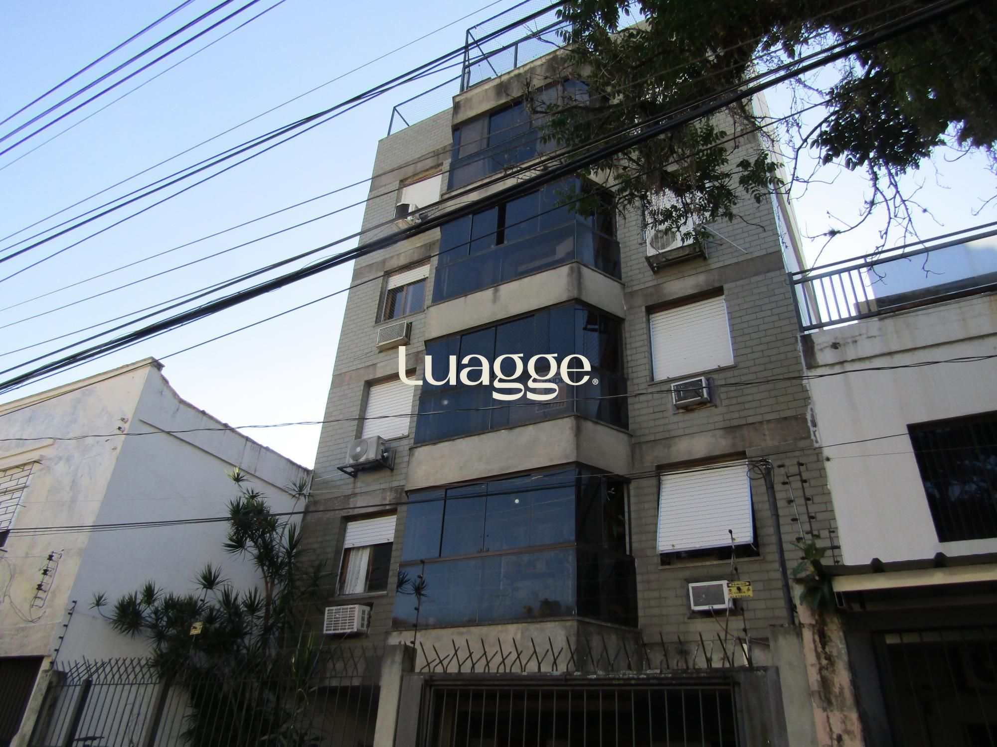 Apartamento à venda com 2 quartos, 85m² - Foto 1