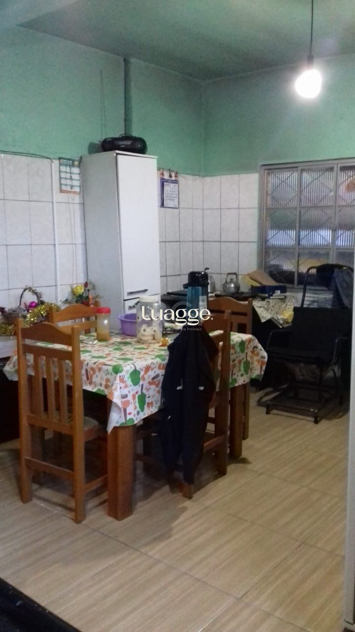 Casa à venda com 4 quartos, 160m² - Foto 7