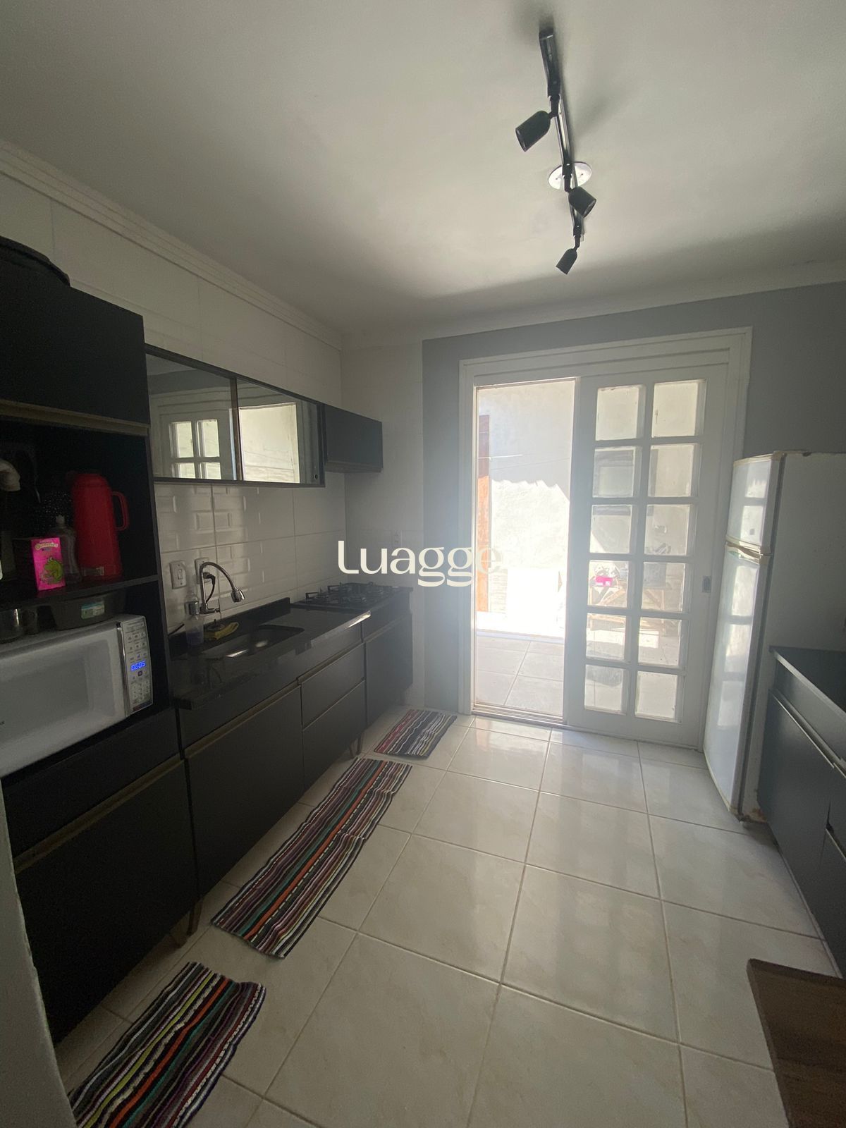 Casa à venda com 2 quartos, 102m² - Foto 13