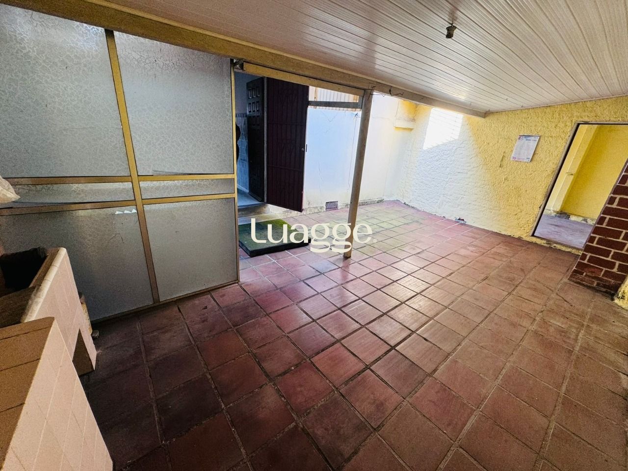 Casa à venda com 2 quartos, 102m² - Foto 12