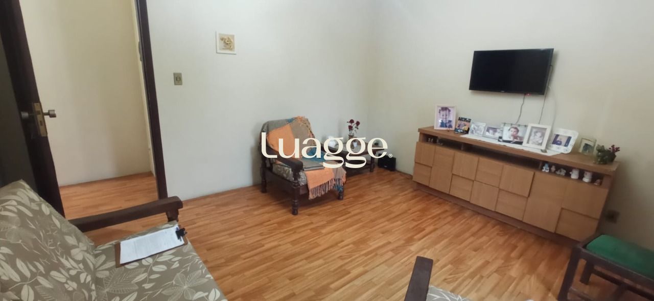 Casa à venda com 5 quartos, 175m² - Foto 10
