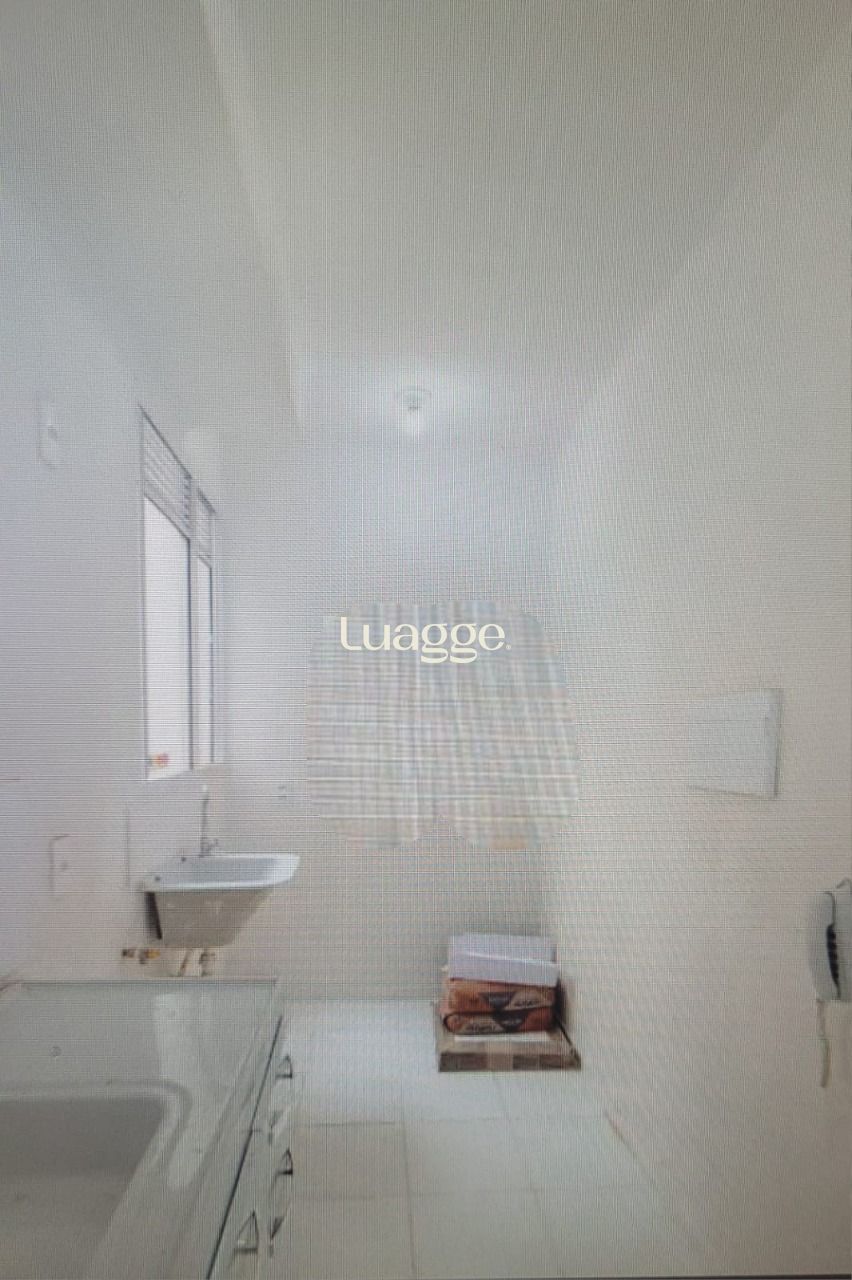 Apartamento à venda com 2 quartos, 42m² - Foto 3