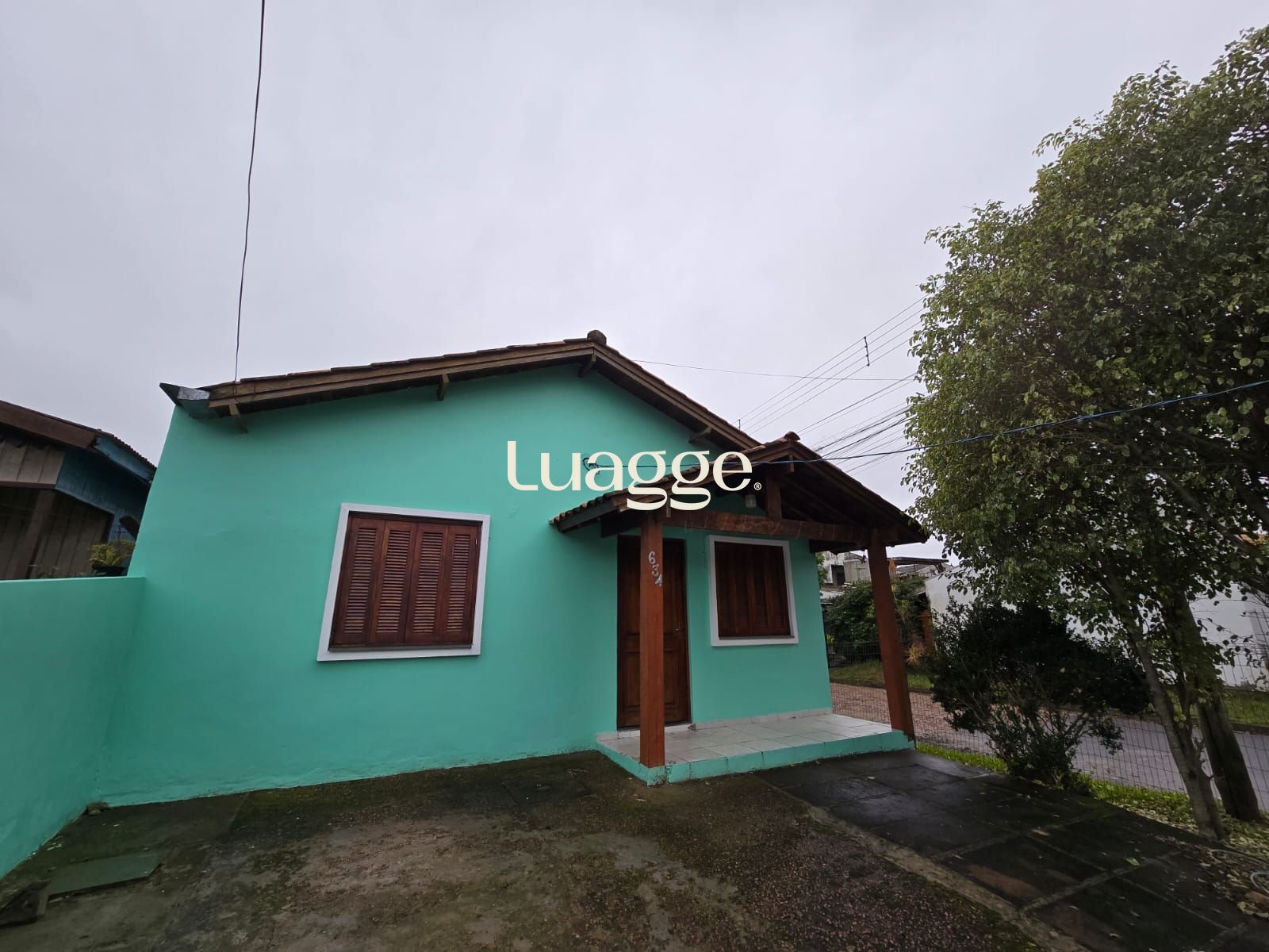 Casa à venda com 2 quartos, 71m² - Foto 1