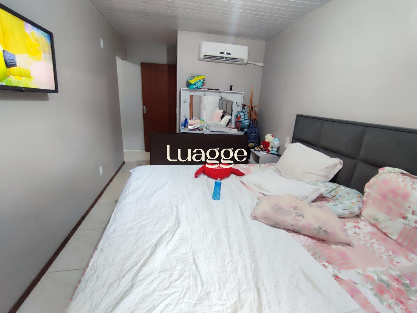 Casa à venda com 2 quartos, 91m² - Foto 11