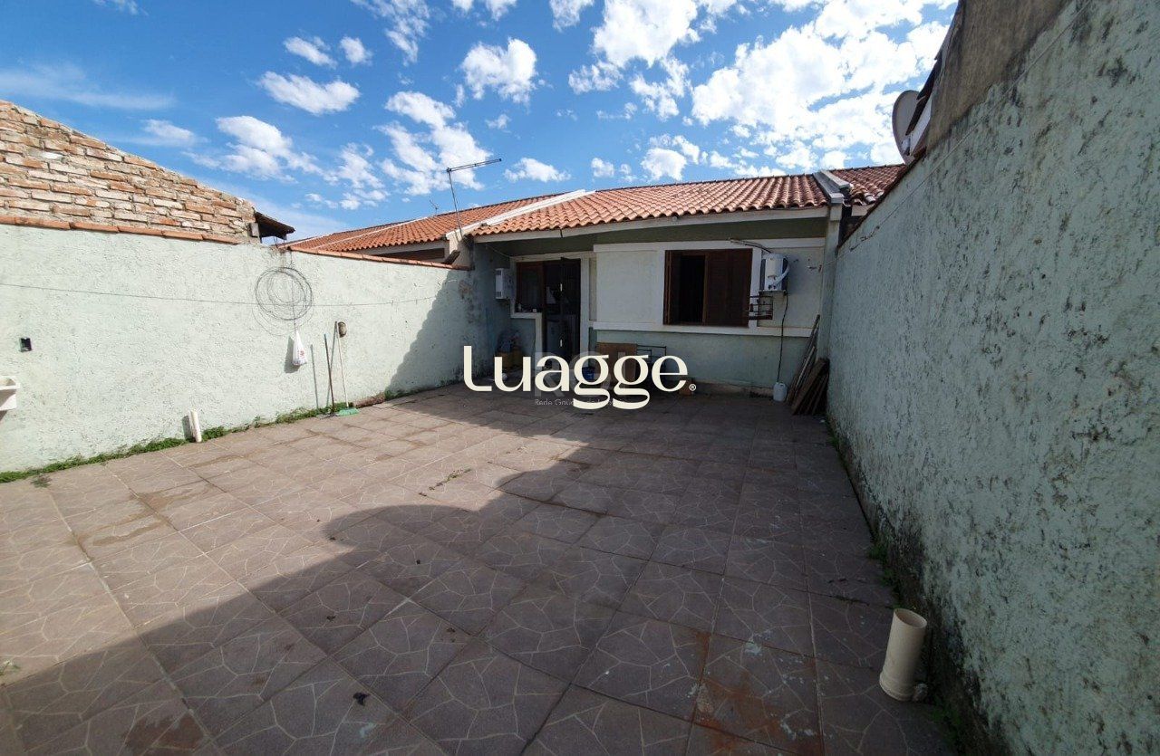 Casa à venda com 2 quartos, 52m² - Foto 18
