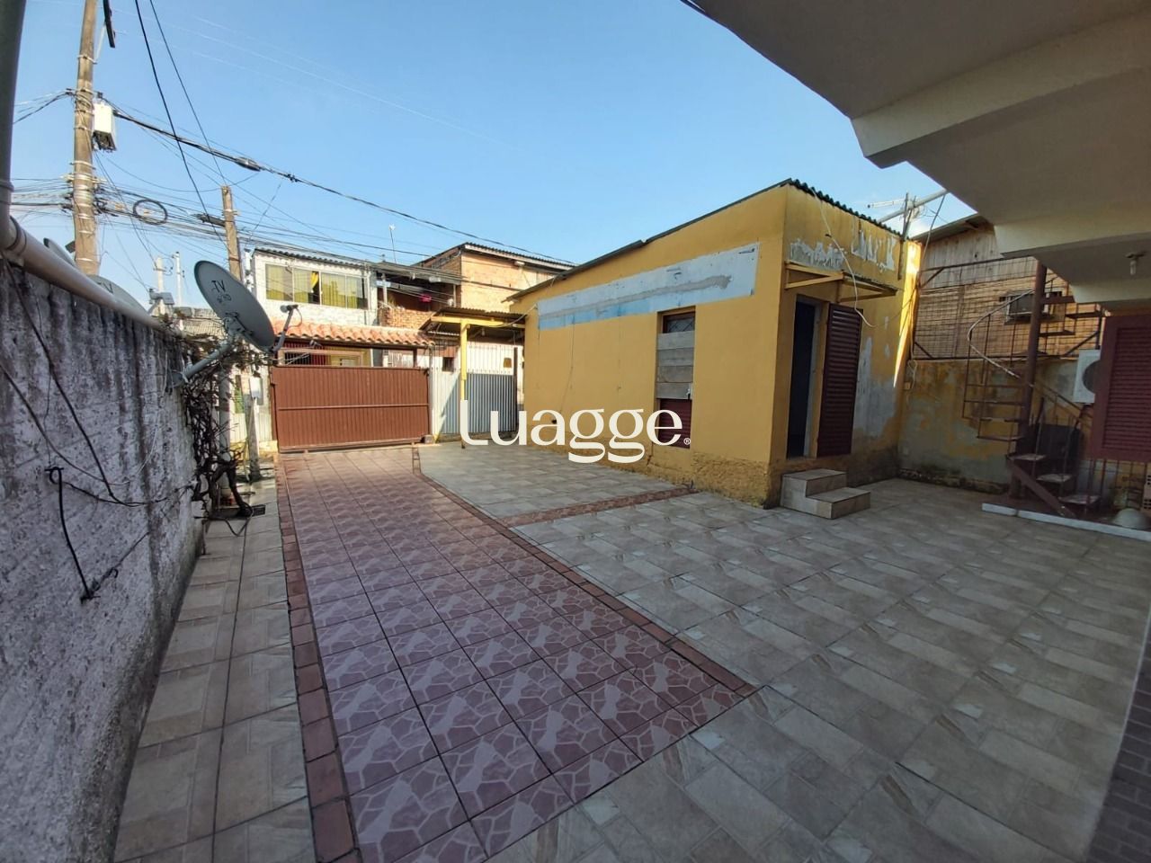 Casa à venda com 3 quartos, 101m² - Foto 9