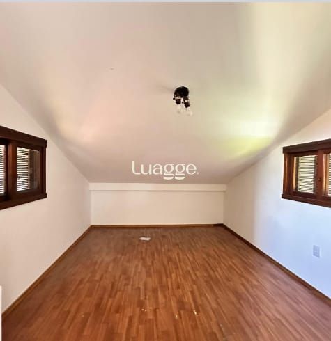 Casa à venda com 3 quartos, 286m² - Foto 6