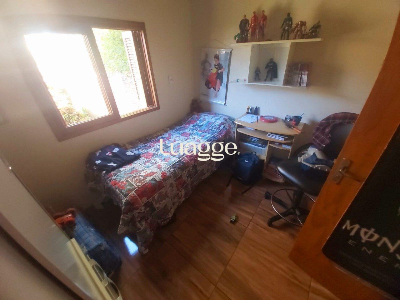 Casa à venda com 5 quartos, 74m² - Foto 11