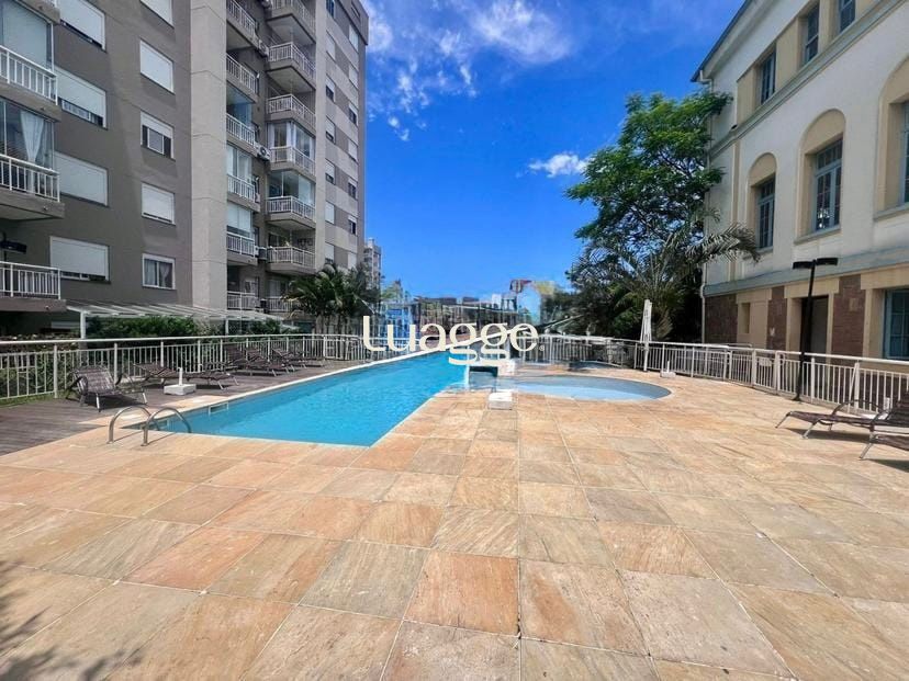 Apartamento à venda com 2 quartos, 52m² - Foto 24