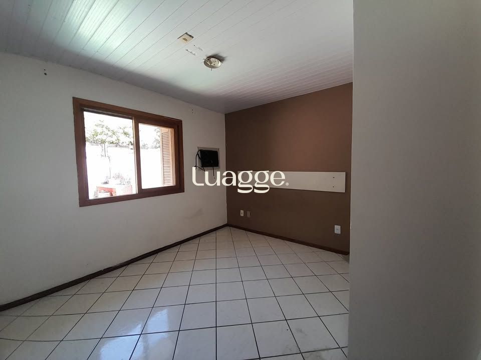 Casa à venda com 2 quartos, 52m² - Foto 11