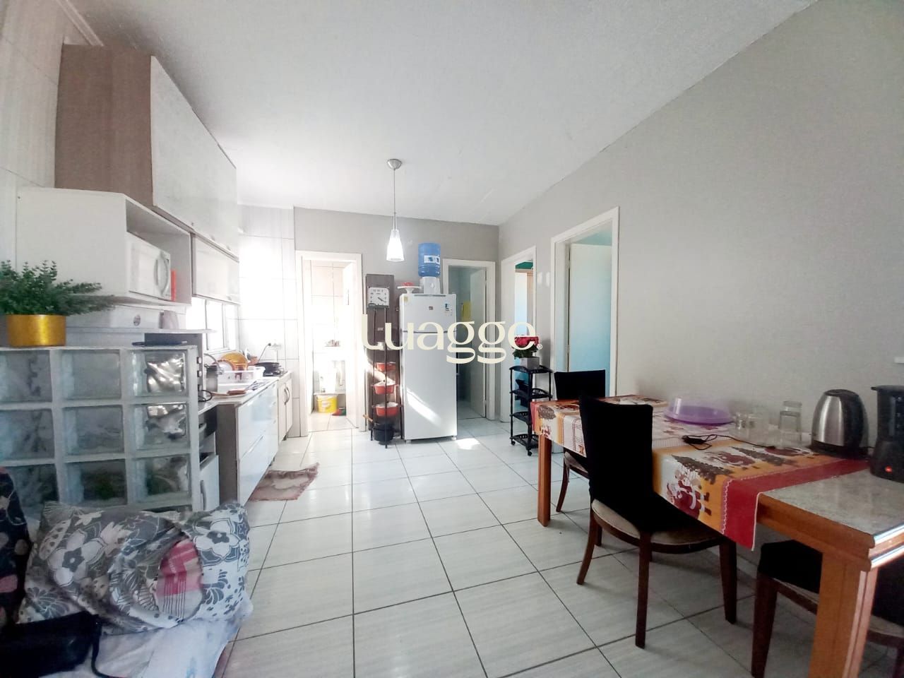 Apartamento à venda com 2 quartos, 45m² - Foto 2