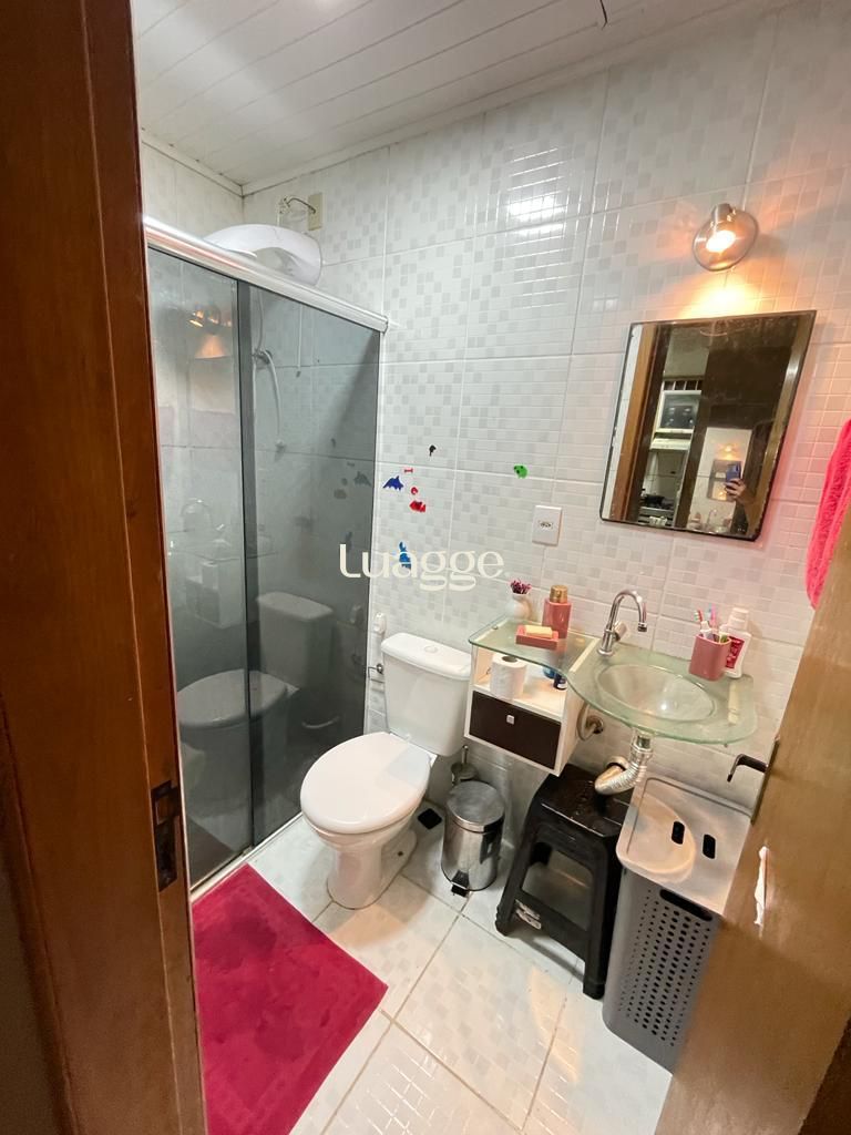 Casa à venda com 3 quartos, 70m² - Foto 10