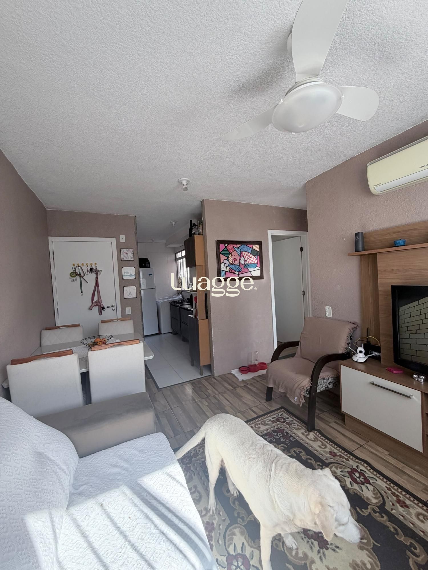 Apartamento no bairro Hípica - 2 dormitórios - 1 vaga