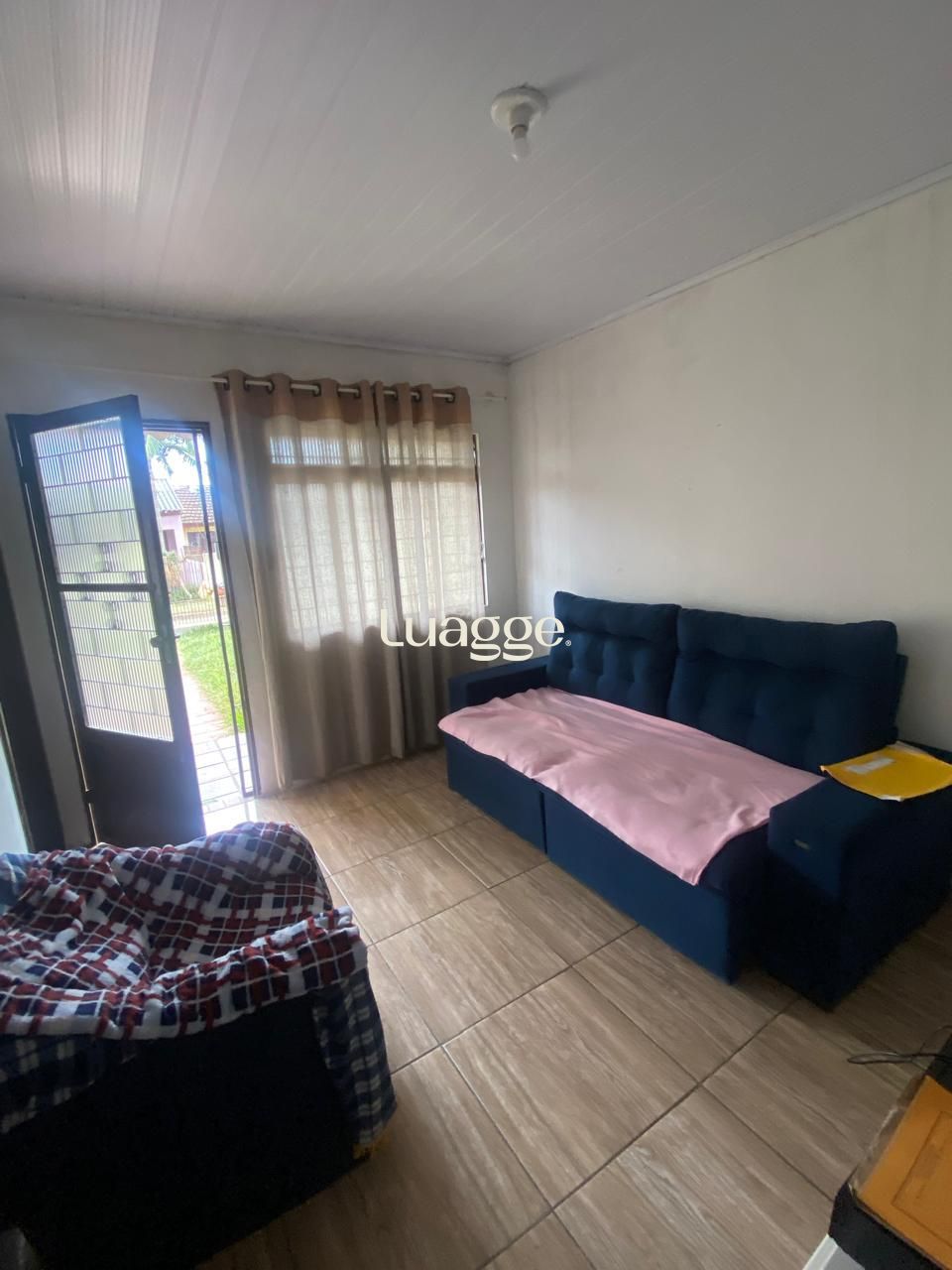 Casa à venda com 4 quartos, 70m² - Foto 4