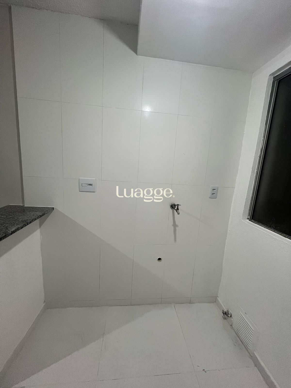 Apartamento à venda com 2 quartos, 39m² - Foto 11