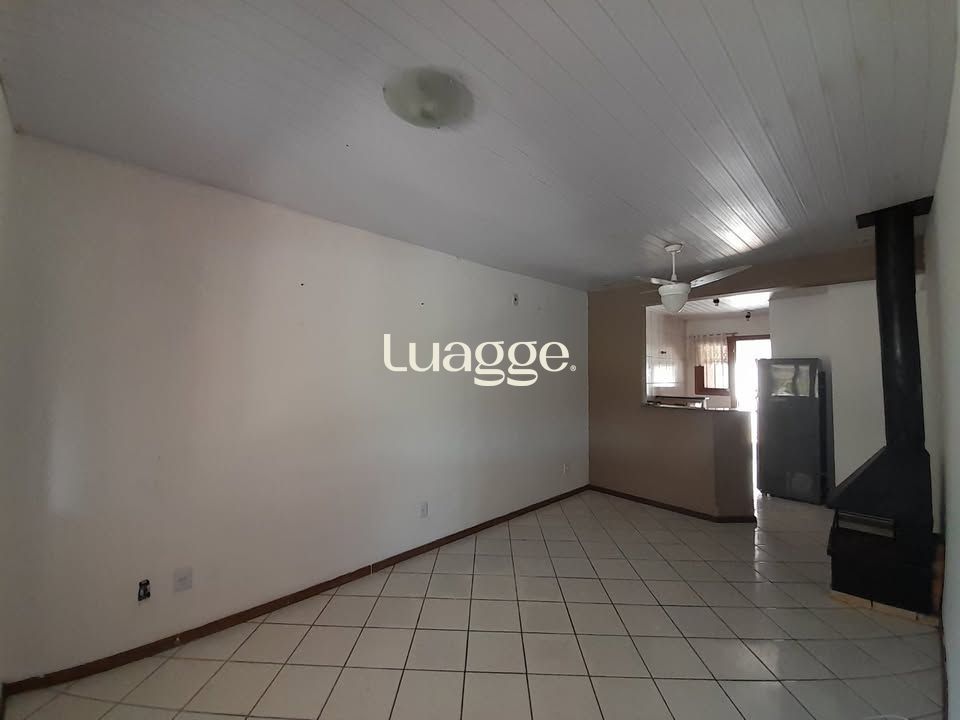 Casa à venda com 2 quartos, 52m² - Foto 6