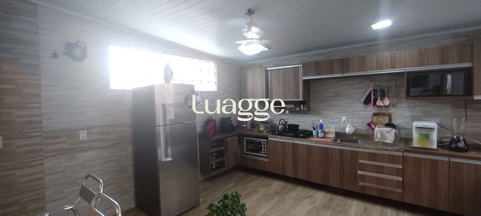 Casa à venda com 2 quartos, 50m² - Foto 24