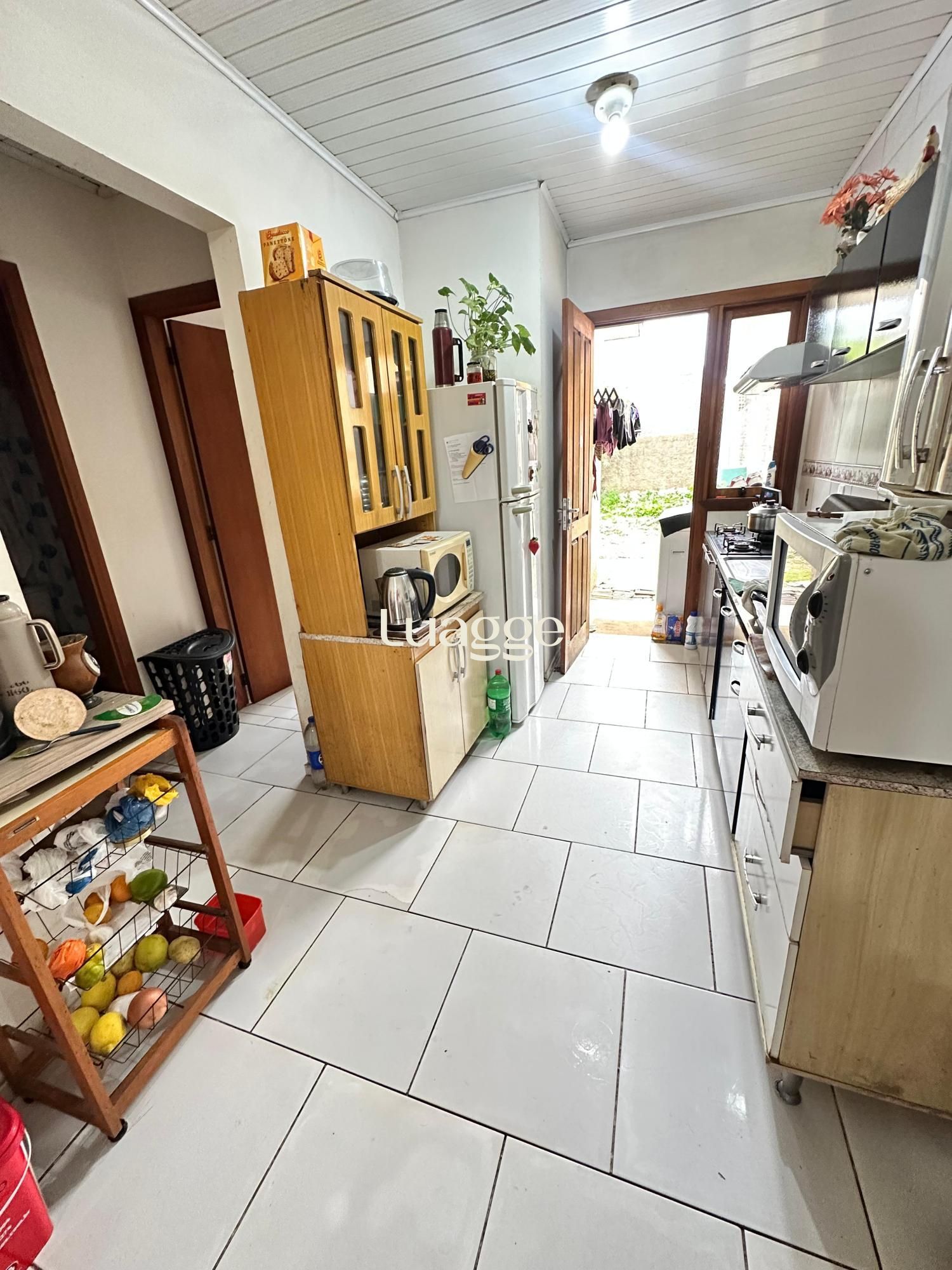Casa à venda com 2 quartos, 51m² - Foto 3