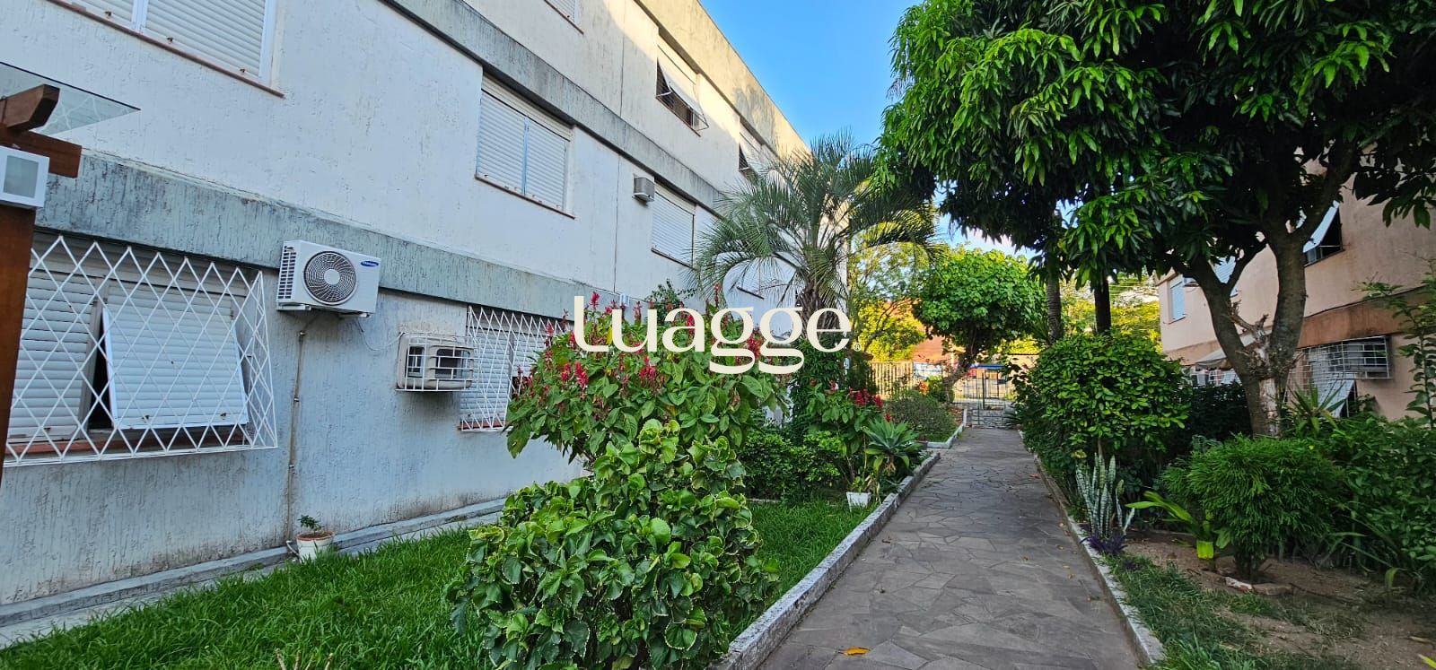 Apartamento à venda com 3 quartos, 82m² - Foto 1