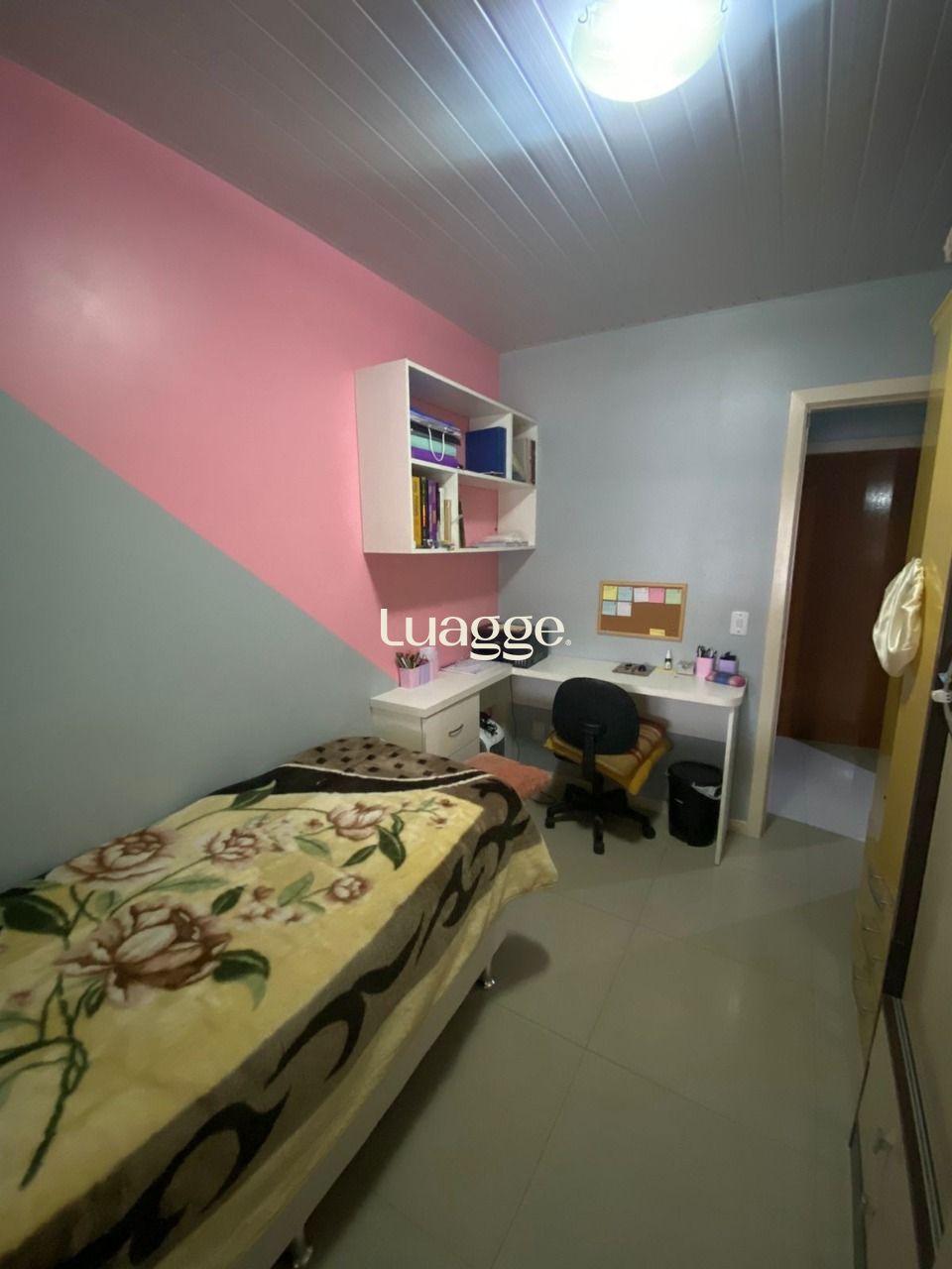 Casa à venda com 2 quartos, 59m² - Foto 16